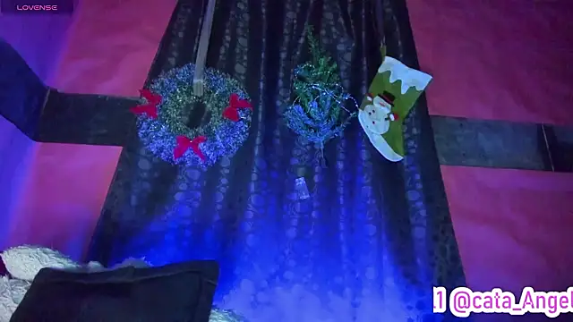 Cata-angel live XXX chat