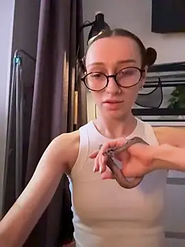 ElizaFi Obrolan Langsung XXX