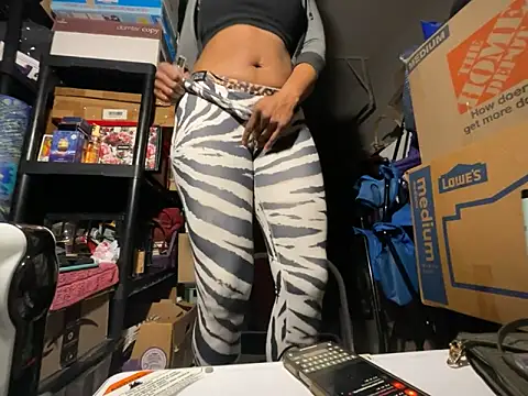 wynterheat: онлайн-секс-чат