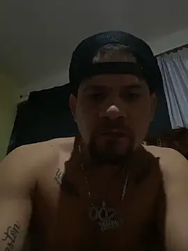 Dominicanobbのウェブカメラショー