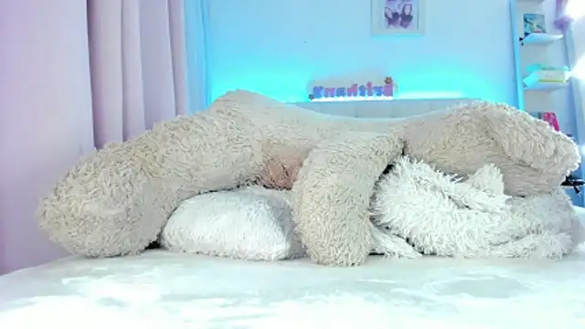 briitany_hot webkamerás műsora