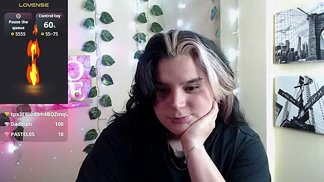 Nika_1_'s Live XXX Chat