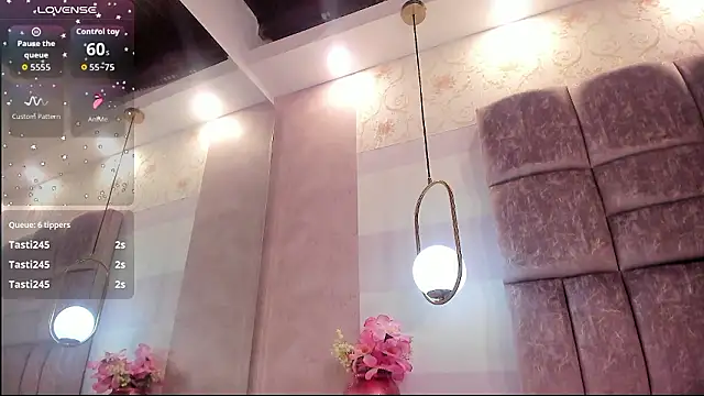 miaa_quinn: απευθείας συνομιλία ΧΧΧ