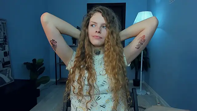 Chat XXX en directo de RayaNenlia