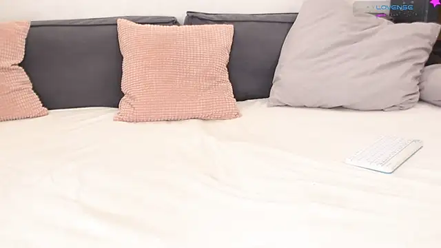 Lily_minx's Live XXX Chat