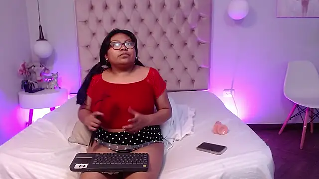 Show webcam de Kiri_Black_