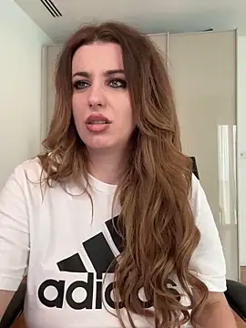 RoxxyDallas Adlı Modelin Canlı XXX Sohbeti