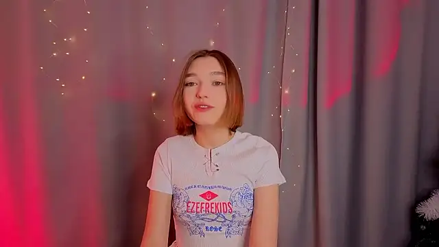 XXX chat uživo modela Leyla_crsh