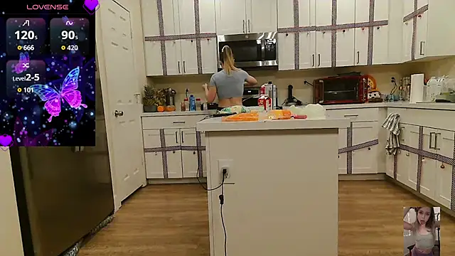 Blondiewithanass Webcam-Show