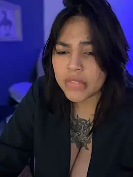 miacanela_xo: απευθείας συνομιλία ΧΧΧ