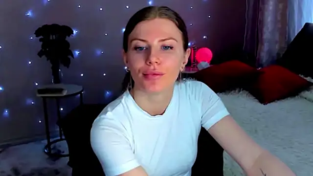 XXX chat uživo modela JinnaGreat