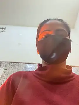 SashaPatel 即時 XXX 聊天