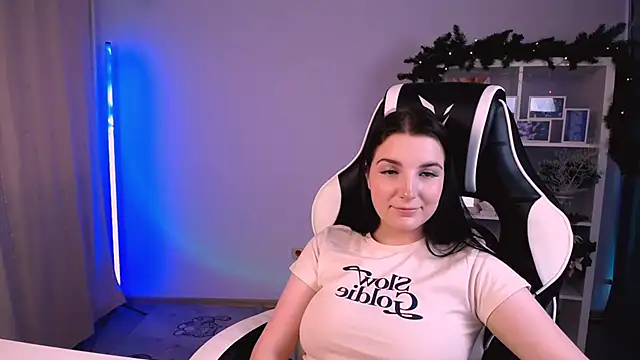 AliceChanel's Live XXX Chat