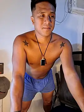 Felix_Ashern Webbikameraesitys