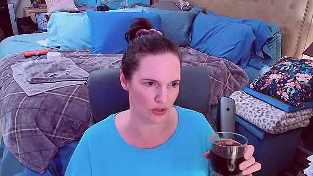 แชท XXX สดของ ninajaymes