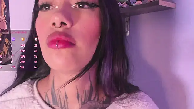 Akari1_Mischief élő XXX-chatje