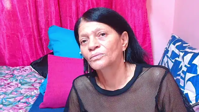 SLUTTYROXY Live XXX-Chat