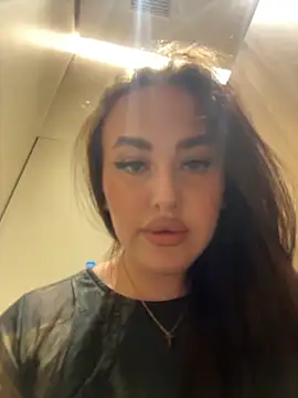 Онлайн чат XXX KiraSunshine