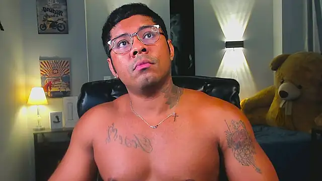 LEONHDZ: онлайн-секс-чат