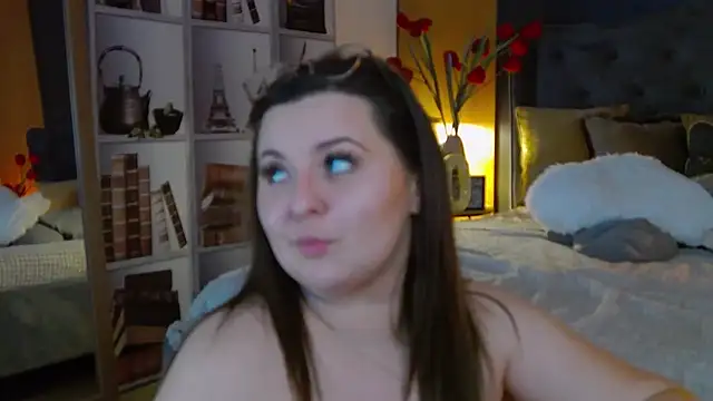 Mia_Swano Chat XXX in diretta