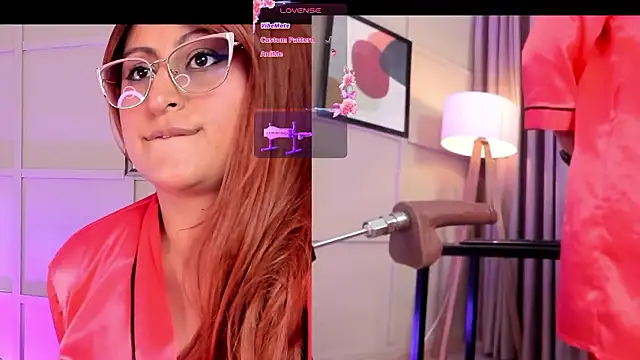 Amber_gold_ Chat XXX in diretta