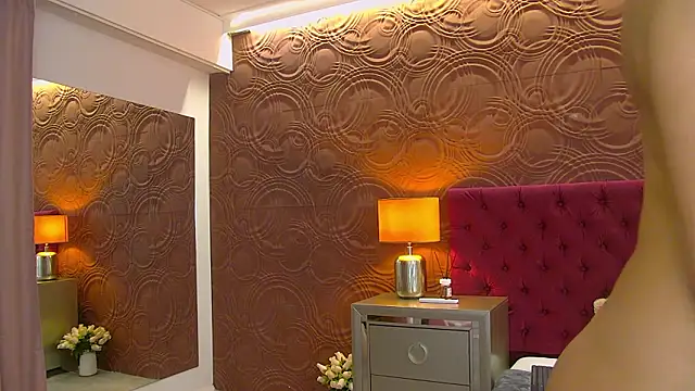 TaniaKaverina Adlı Modelin Canlı XXX Sohbeti