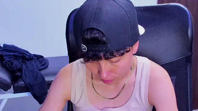 Im_Mathias' Live XXX Chat