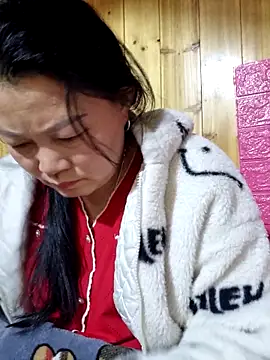 yoowwmr: вебкам-шоу