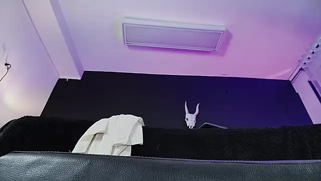 _Jade_16's Live XXX Chat