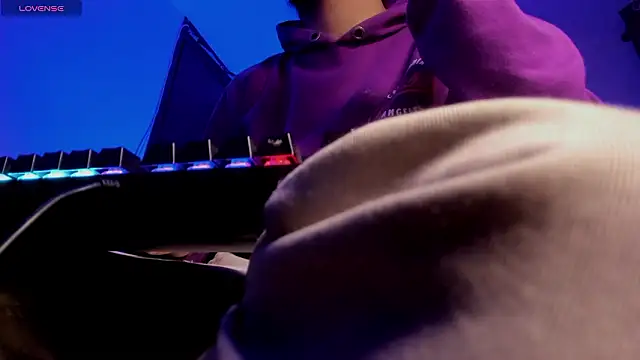 s_sven03 Live XXX-Chat