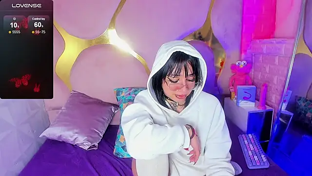 NaniiSisyのライブXXXチャット