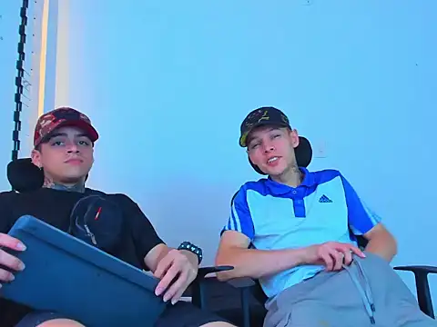 Živý XXX chat Thomas-Wil