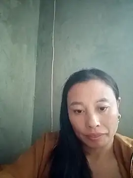 kaia-cam Adlı Modelin Canlı XXX Sohbeti