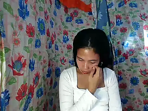 PinaySkinnyGirl 现场XXX聊天