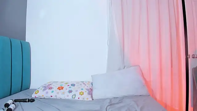 KamileBlake live XXX chat