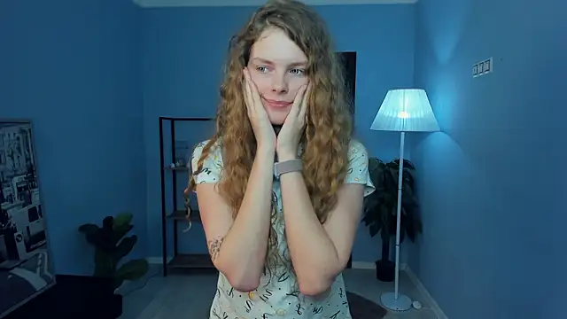 RayaNenlia's Live XXX Chat