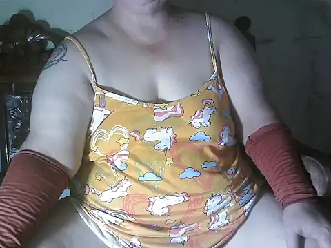 bigmommaxxx81 Adlı Modelin Canlı XXX Sohbeti