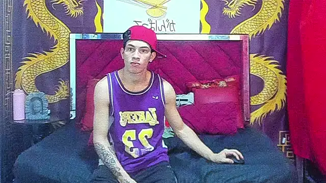 Czat XXX na żywo – Pride_couple