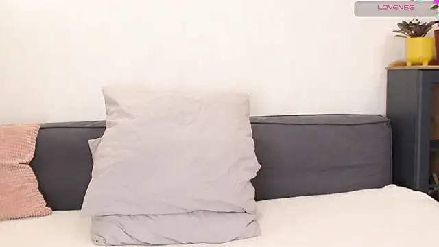 Онлайн чат XXX Lily_minx