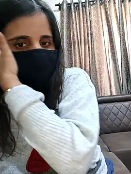 tinaarora Adlı Modelin Canlı XXX Sohbeti