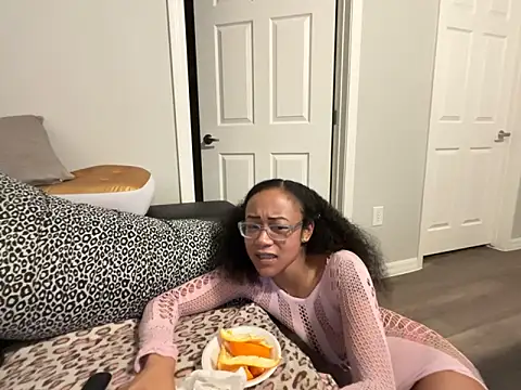 RylReese Chat XXX live