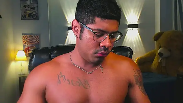 LEONHDZ's Webcam Show