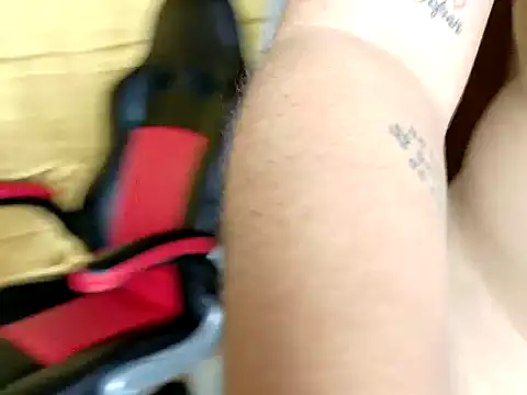 MILANGELA25 Chat XXX in diretta