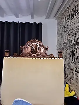 Онлайн чат XXX kylie_blck