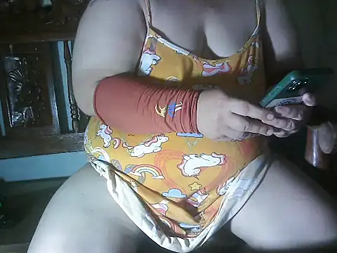 Chat XXX en directo de bigmommaxxx81