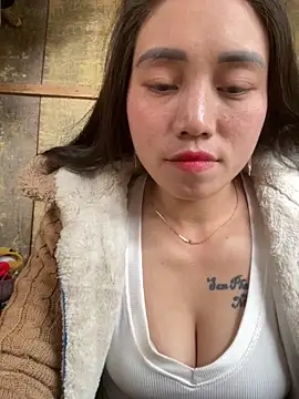 Czat XXX na żywo – chipp-bong