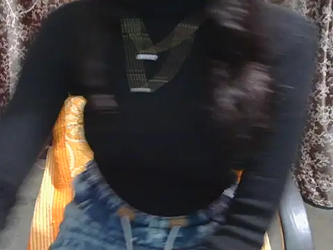 แชท XXX สดของ Adorable_Ayesha