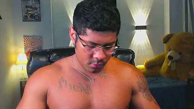 LEONHDZ Live XXX-chat