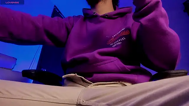 s_sven03 Chat XXX live