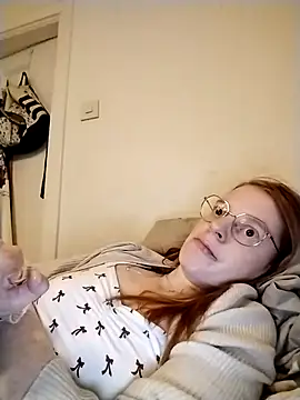 jannis1992 Adlı Modelin Canlı XXX Sohbeti